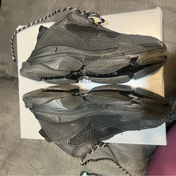Kids balenciaga triple s size 32 - Picture 13 of 13